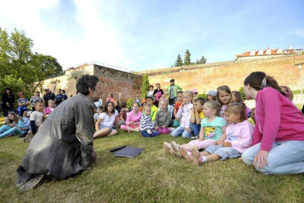 Fotogalerie / SVATOJÁNSKÁ NOC 23. 6. 2014