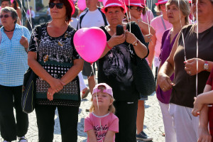 2. AVON POCHOD PROTI RAKOVINĚ PRSU V CHEBU