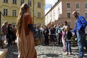 Fotogalerie / Chebské obrazy - Hrané prohlídky města Chebu 2015