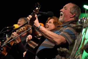 Fotogalerie / ROHÁČI a DAD KVINTET - III. Adventní koncert 14. 12. 2014