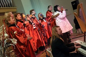 Fotogalerie / Zuzana Stirská a Fine Gospel Time - II. Adventní koncert 7. 12. 2014