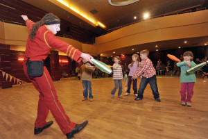 Fotogalerie / Cirkus Žardini 15. 4. 2012