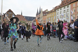 Fotogalerie / Filipojakubská noc v Krajince, 30. 4. 2012