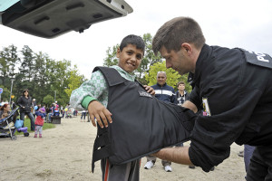 Fotogalerie / Den s Městskou policií Cheb 1. 9. 2012