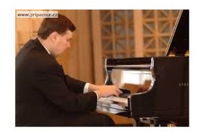 JIŘÍ PAZOUR – GÉNIOVÉ SVĚTOVÉ HUDBY V KLAVÍRNÍCH PROMĚNÁCH - 16. 9. 2014